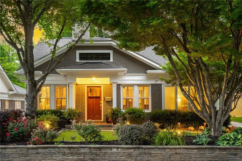 3 bedroom, 2 bathroom, 2,737 sq ft single family residence sold at 1134 Rosedale Drive, Atlanta, GA 30306