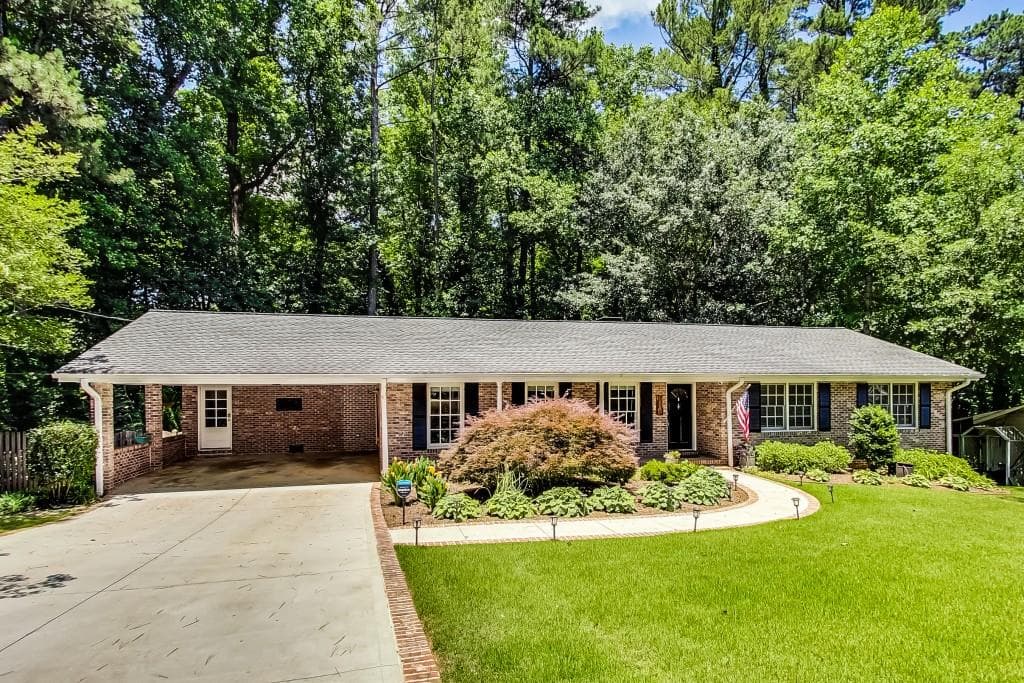 4 bedroom, 3 bathroom, 2,335 sq ft single family residence sold at 2114 Sylvania Drive, Decatur, GA 30033