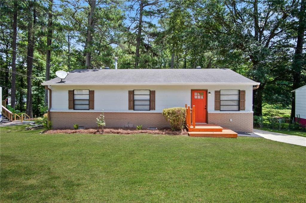3 bedroom, 2 bathroom, 1,100 sq ft single family residence sold at 1067 Stonewall Drive, Atlanta, GA 30315