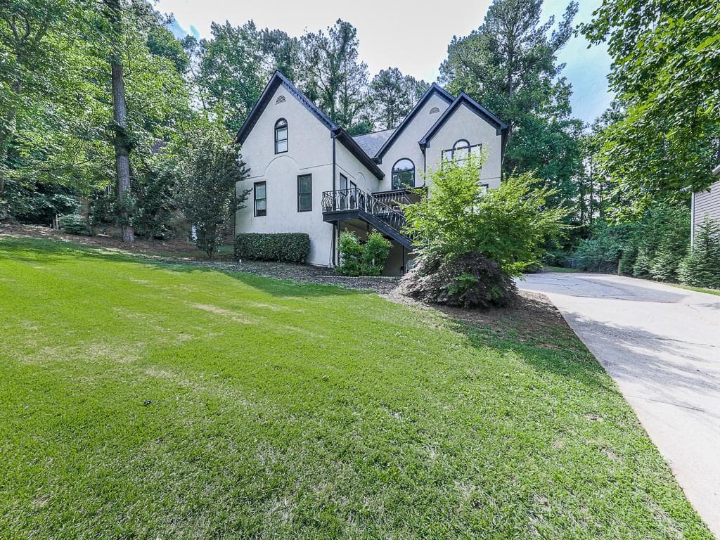 561 Farmbrook Trail, Kennesaw, GA 30144 — most recent listing photo