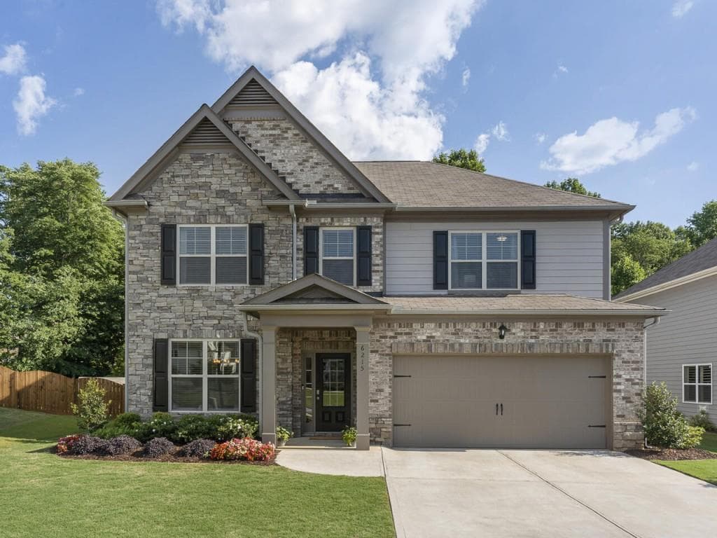 6215 Privet Way, Cumming, GA 30028 — most recent listing photo