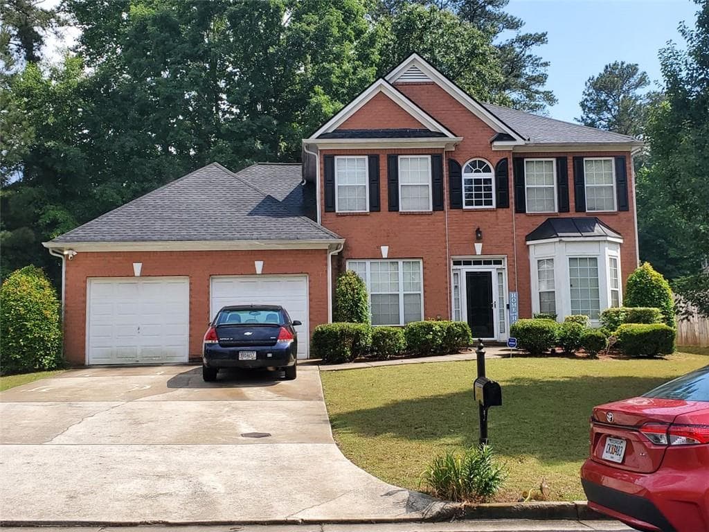 5 bedroom, 3 bathroom, 2,586 sq ft single family residence sold at 4875 CASCADE HILLS Circle, Atlanta, GA 30331