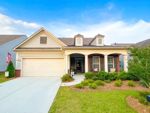 3 bedroom, 3 bathroom, 2,268 sq ft single family residence sold at 156 Riverside Lane, Woodstock, GA 30188