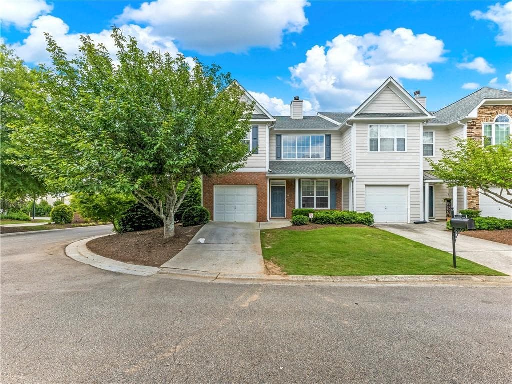 6236 Shoreview Circle, Flowery Branch, GA 30542 — most recent listing photo