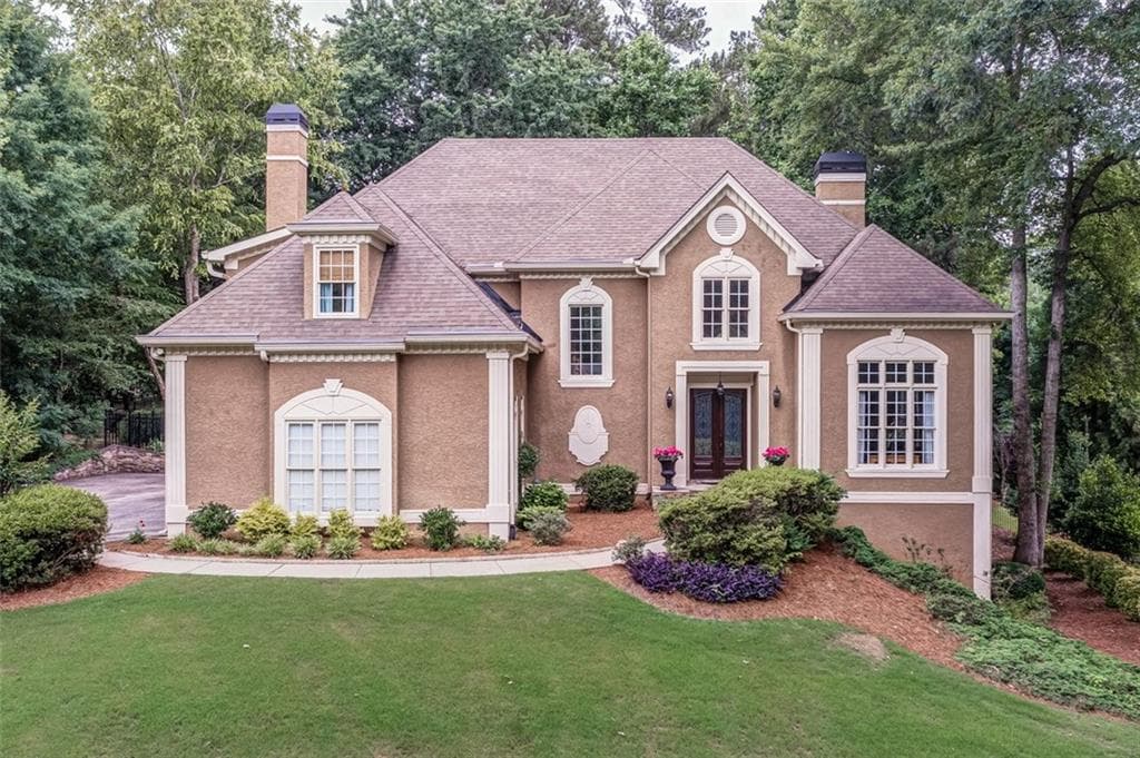 6 bedroom, 5 bathroom, 5,000 sq ft single family residence sold at 633 Owl Creek Drive, Powder Springs, GA 30127