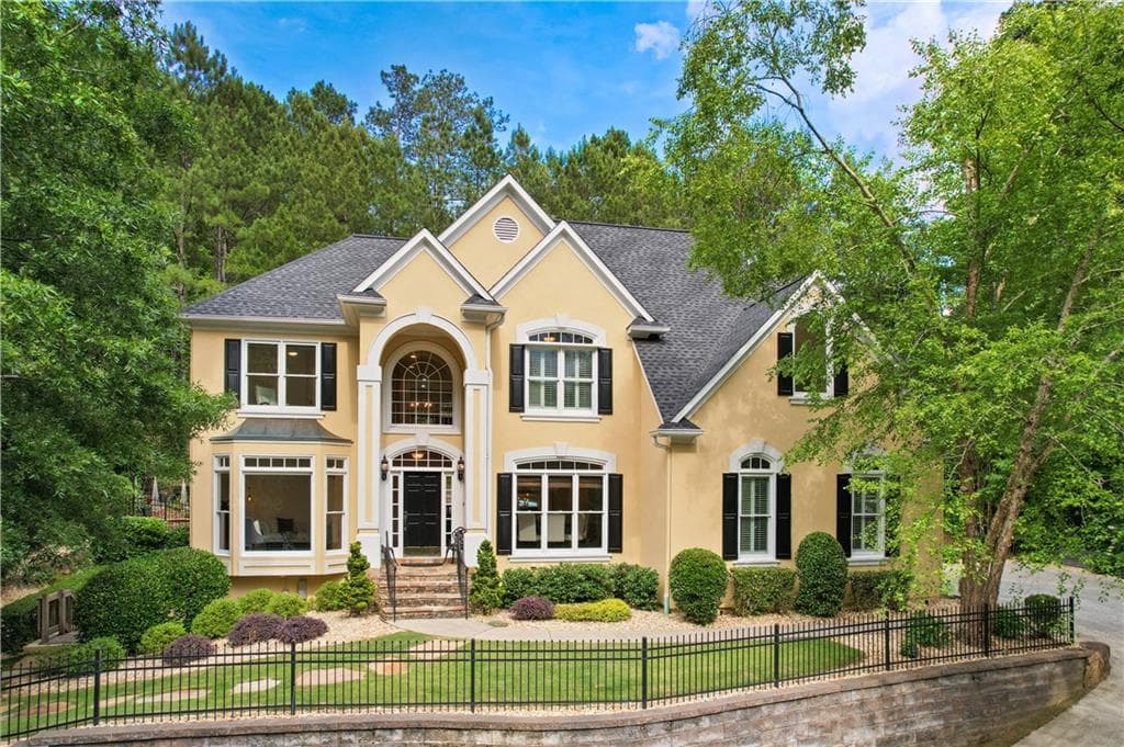 2165 Azalea Drive, Roswell, GA 30075 — most recent listing photo