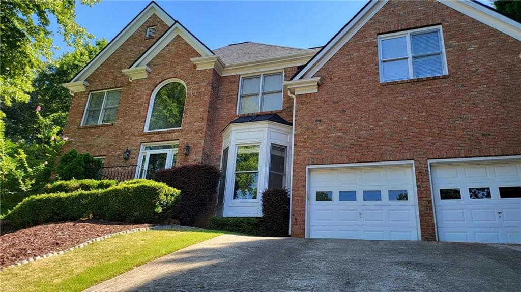 5 bedroom, 4 bathroom, 3,697 sq ft single family residence sold at 424 Old Deerfield Lane, Woodstock, GA 30189