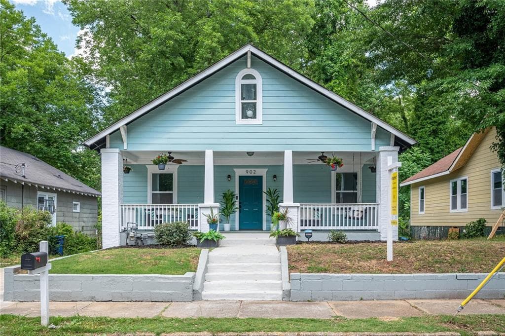 4 bedroom, 3 bathroom, 2,850 sq ft single family residence sold at 902 Gaston Street, Atlanta, GA 30310