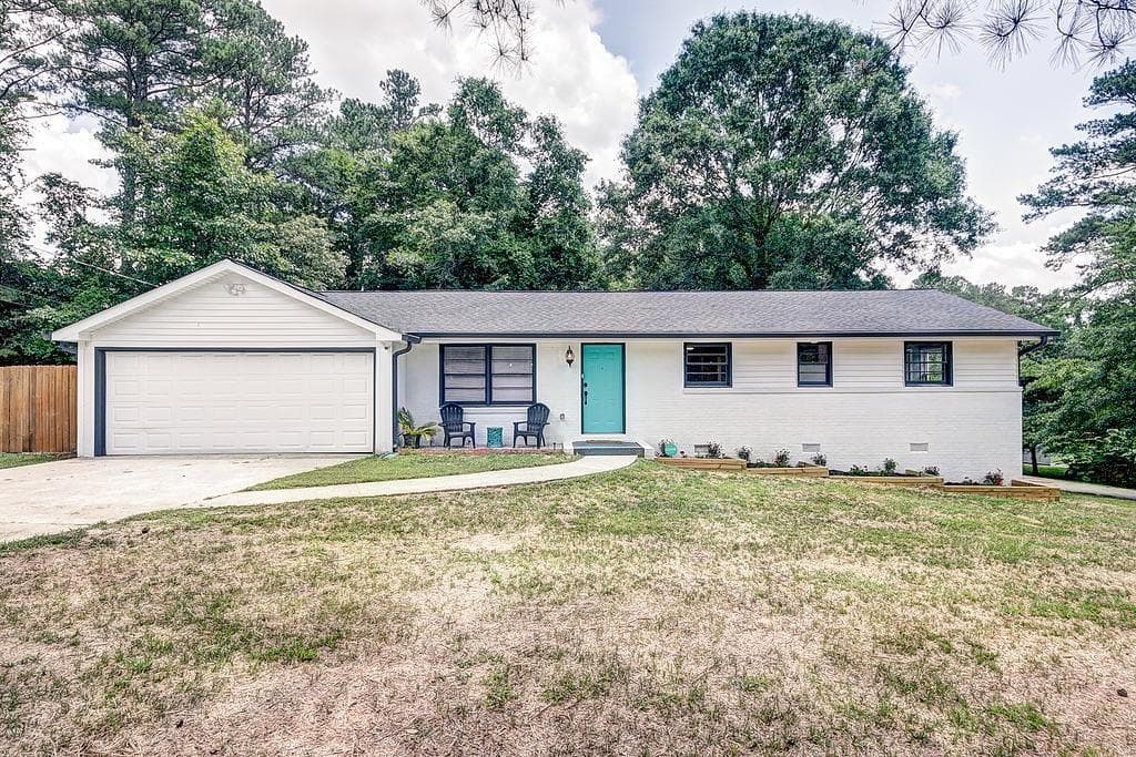 3 bedroom, 2 bathroom, 1,148 sq ft single family residence sold at 4559 Brownsville Road, Powder Springs, GA 30127