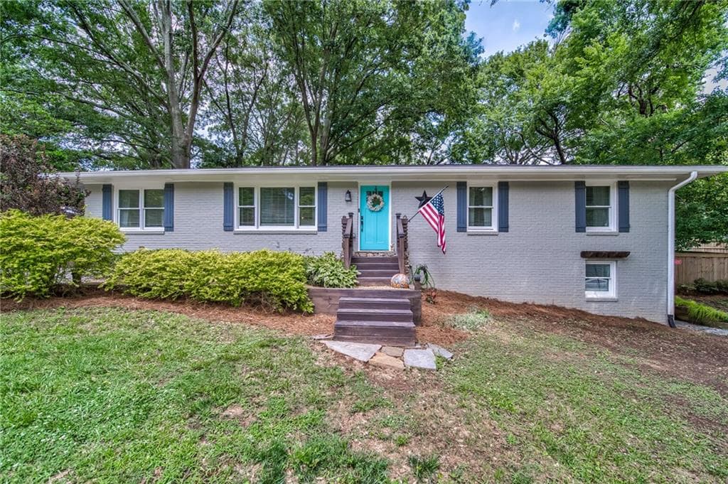 4 bedroom, 2 bathroom, 1,934 sq ft single family residence sold at 4422 Westside Drive, Acworth, GA 30101