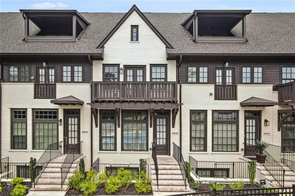6646 Sterling Drive, Sandy Springs, GA 30328 — most recent listing photo