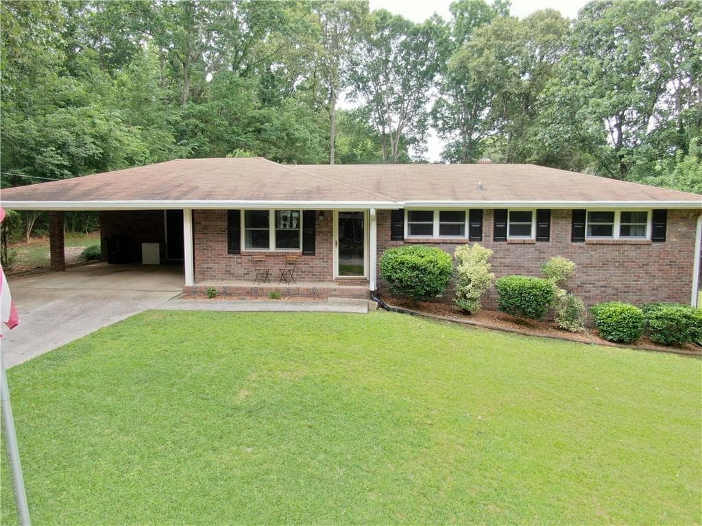 5795 N Bear Drive, Douglasville, GA 30135 — most recent listing photo