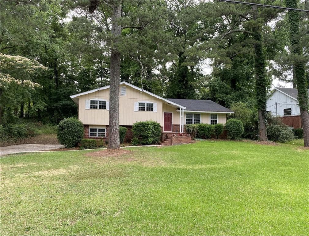 3 bedroom, 3 bathroom, 1,523 sq ft single family residence sold at 4625 Janice Drive, Atlanta, GA 30337