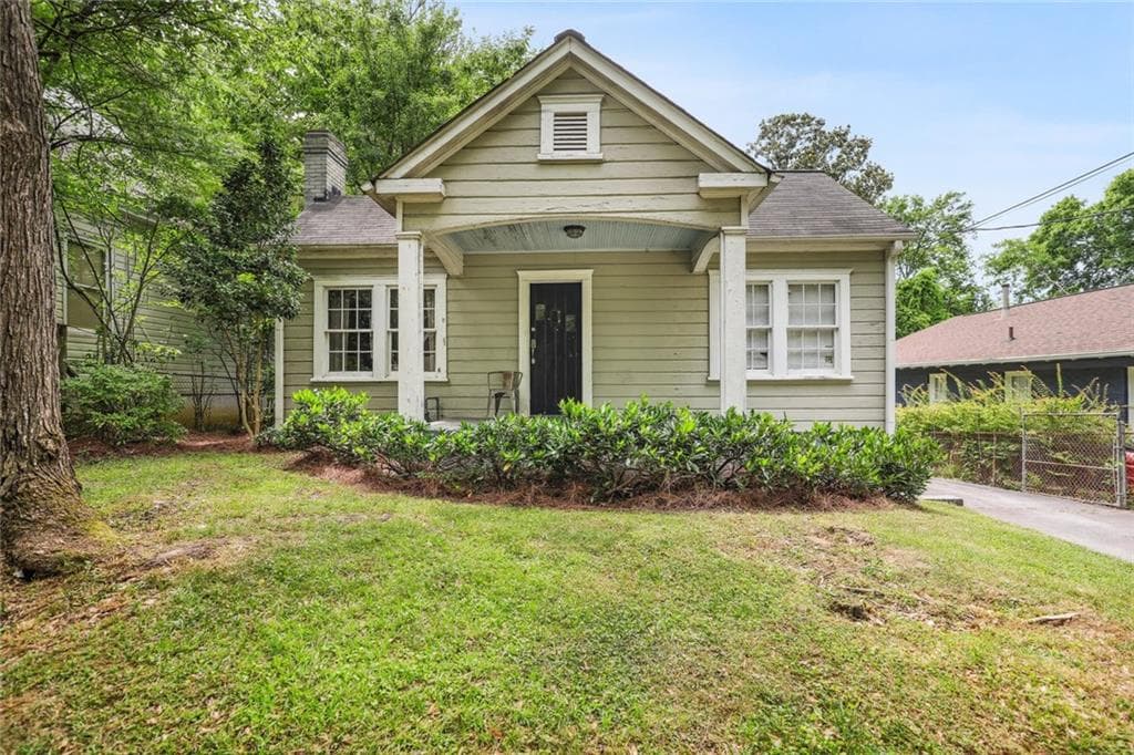 2 bedroom, 1 bathroom, 1,267 sq ft single family residence sold at 1186 Francis Street, Atlanta, GA 30318