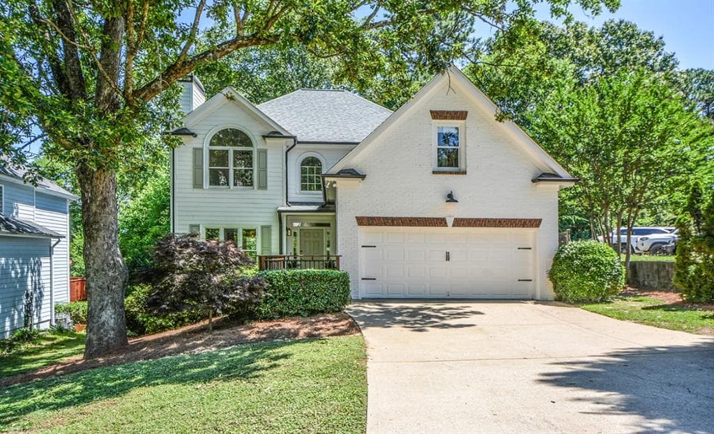 3 bedroom, 3 bathroom, 2,300 sq ft single family residence sold at 1178 Davis Place, Atlanta, GA 30318