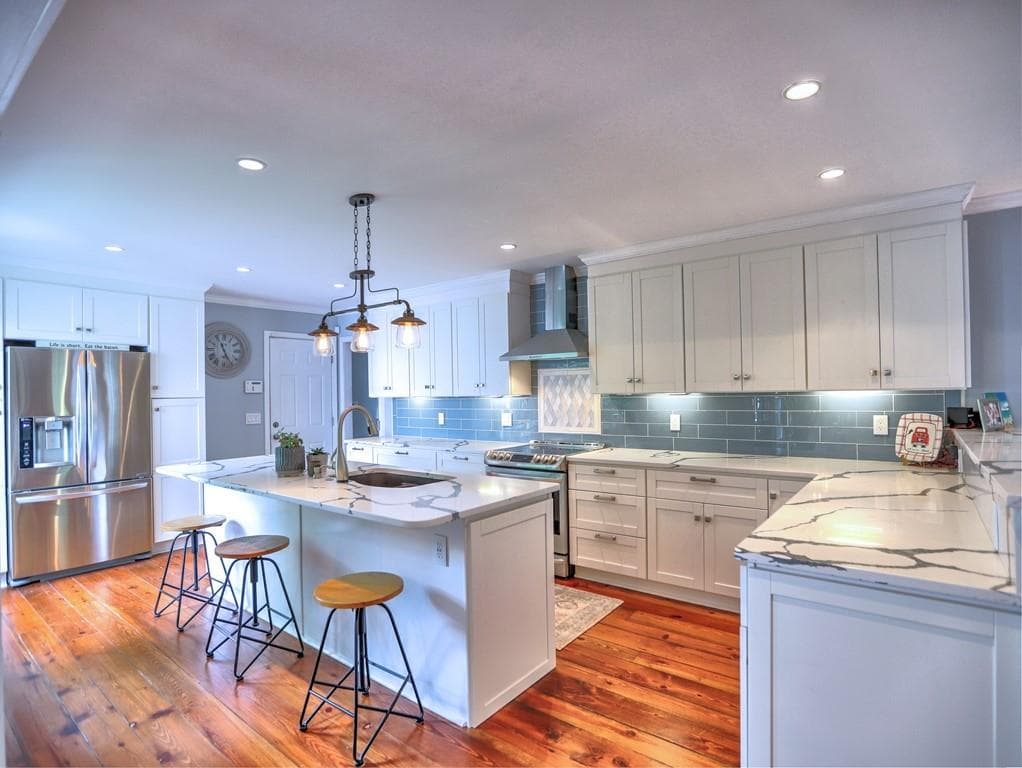 353 Indian Hills Trail, Marietta, GA 30068 — most recent listing photo