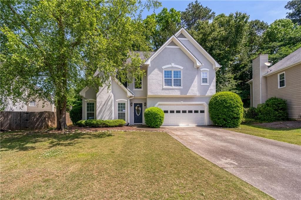 3 bedroom, 3 bathroom, 2,100 sq ft single family residence sold at 2890 Ivey Ridge Lane, Roswell, GA 30076