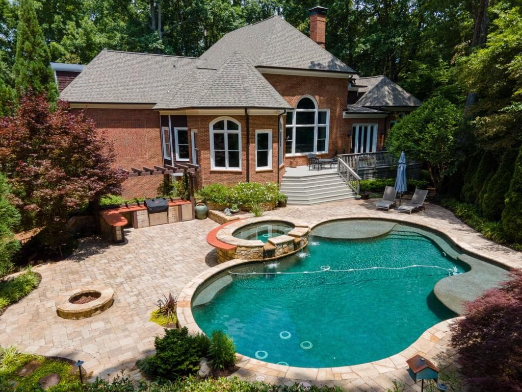 4070 Old Hudgens Trail, Duluth, GA 30096 — most recent listing photo