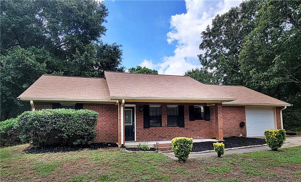185 Eugene Drive, Monroe, GA 30656 — most recent listing photo
