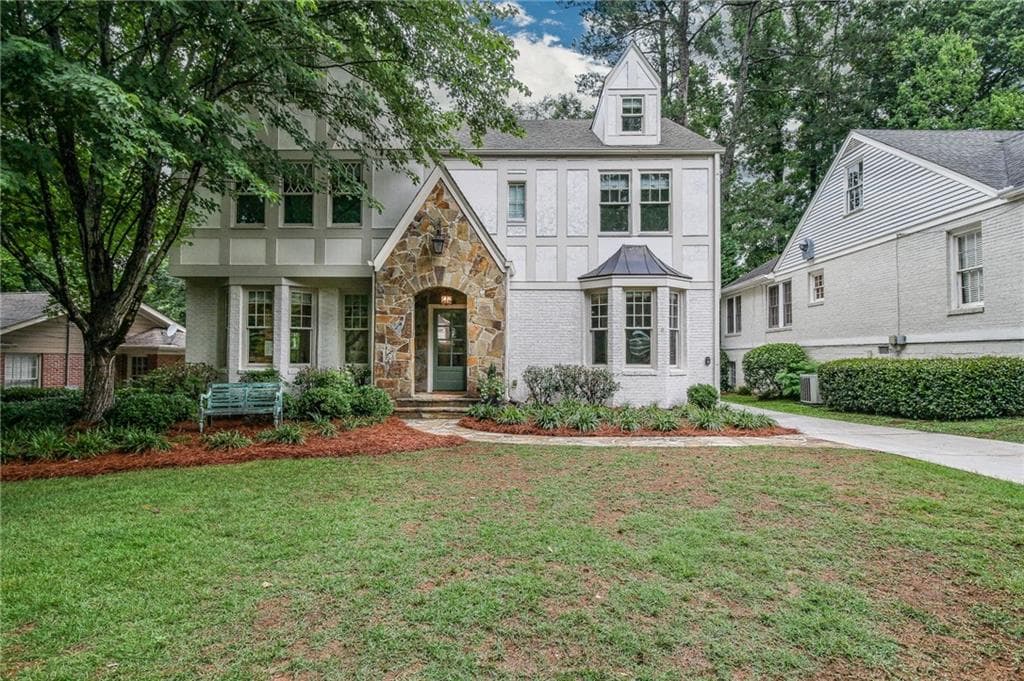 5 bedroom, 5 bathroom, 4,618 sq ft single family residence sold at 1240 Reeder Circle, Atlanta, GA 30306