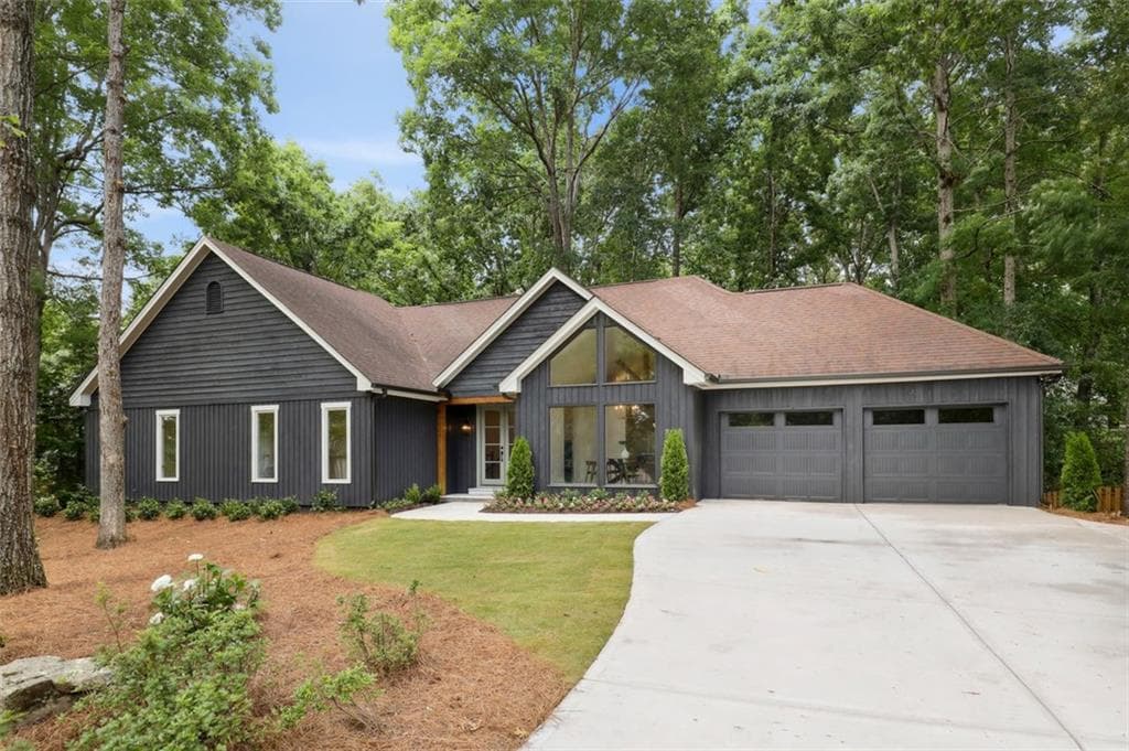 5 bedroom, 4 bathroom, 3,870 sq ft single family residence sold at 2750 MISTY MORNING Lane, Roswell, GA 30076