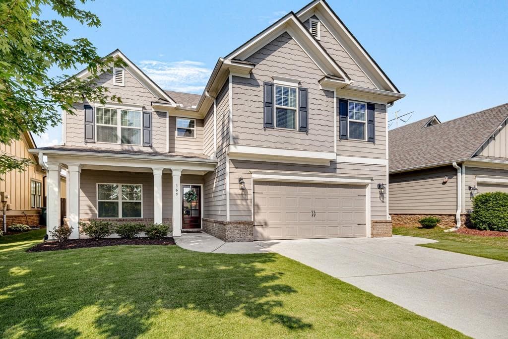 4 bedroom, 3 bathroom, 2,515 sq ft single family residence sold at 369 Summit Village Drive, Marietta, GA 30066