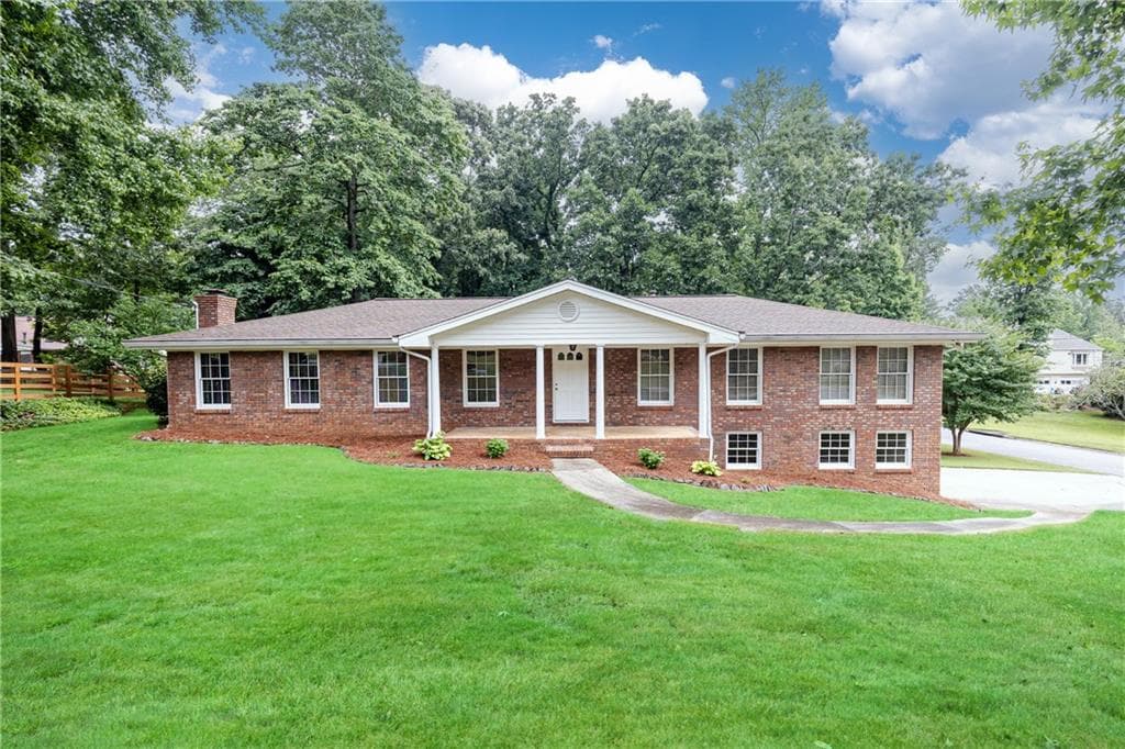 2995 Wendwood Drive, Marietta, GA 30062 — most recent listing photo