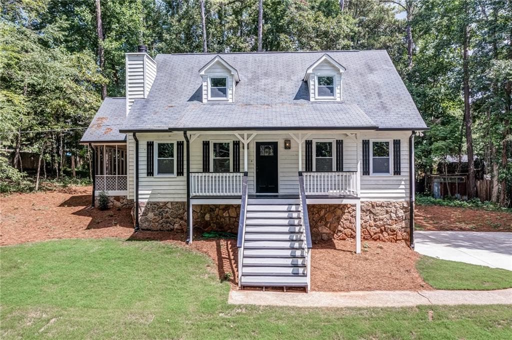 4 bedroom, 4 bathroom, 1,728 sq ft single family residence sold at 312 Chattahoochee Way, Woodstock, GA 30188