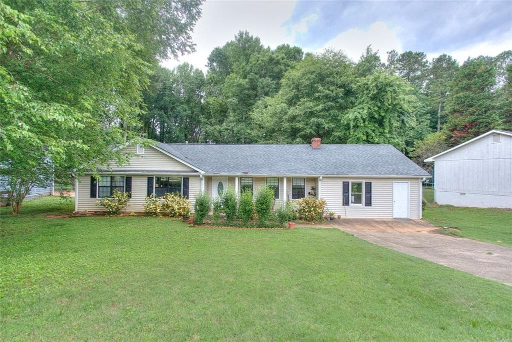 4501 LOST MOUNTAIN Drive, Powder Springs, GA 30127 — most recent listing photo