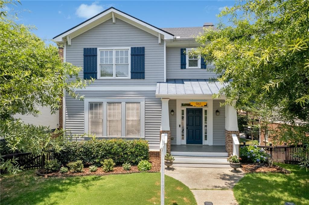 2 bedroom, 3 bathroom, 2,224 sq ft single family residence sold at 961 Grant Street, Atlanta, GA 30315