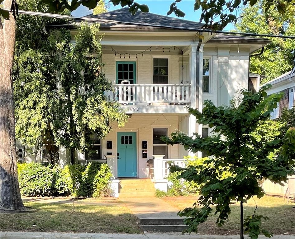 quadruplex sold at 690 Penn Avenue, Atlanta, GA 30308