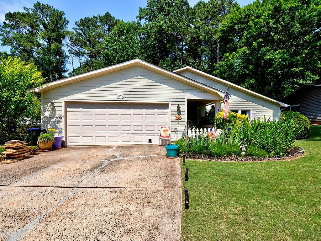 1155 Terramont Drive, Roswell, GA 30076 — most recent listing photo