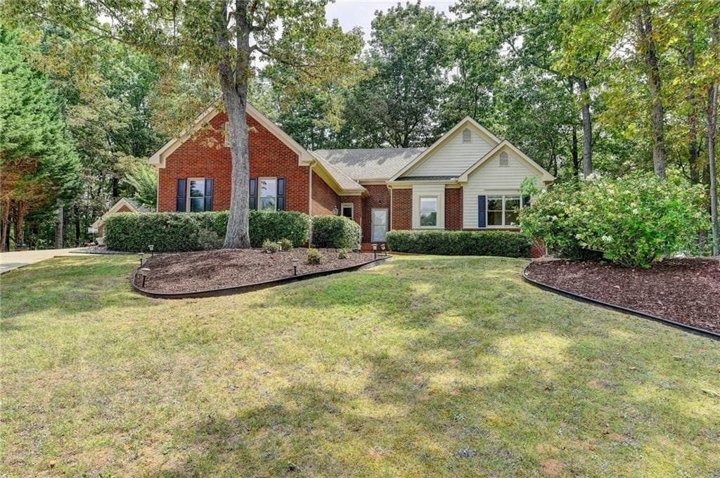 2580 Highland Pointe Drive, Cumming, GA 30041 — most recent listing photo