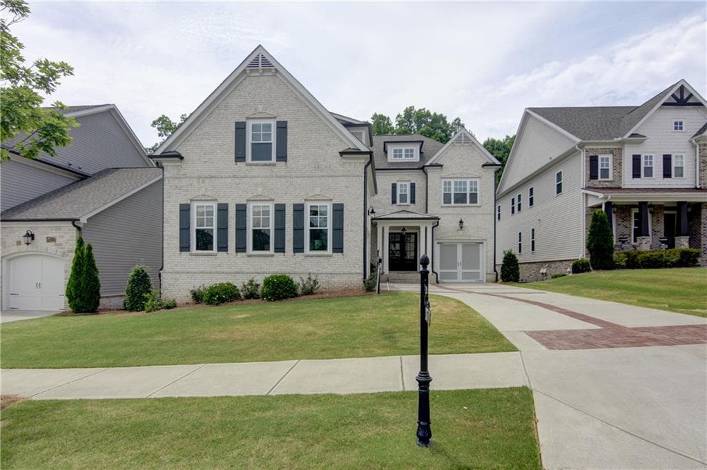 10670 Grandview Square, Johns Creek, GA 30097 — most recent listing photo