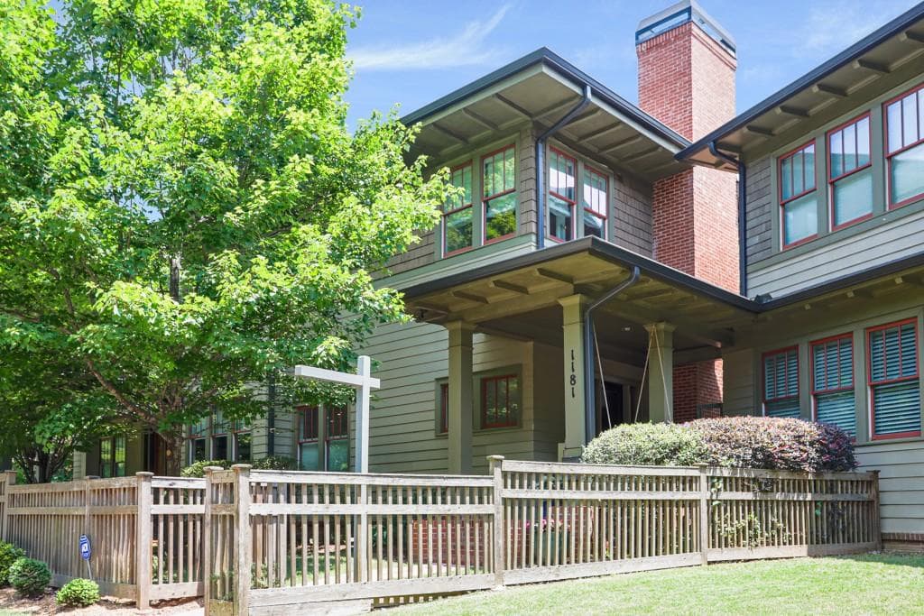 3 bedroom, 4 bathroom, 2,240 sq ft townhouse sold at 1181 Cleburne Avenue, Atlanta, GA 30307
