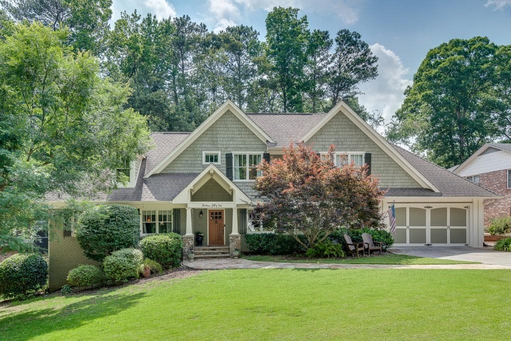 6 bedroom, 5 bathroom, 4,906 sq ft single family residence sold at 1356 Altamont Drive, Decatur, GA 30033