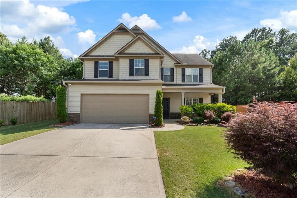 4 bedroom, 3 bathroom, 2,064 sq ft single family residence sold at 4375 Lippencott Lane, Acworth, GA 30101