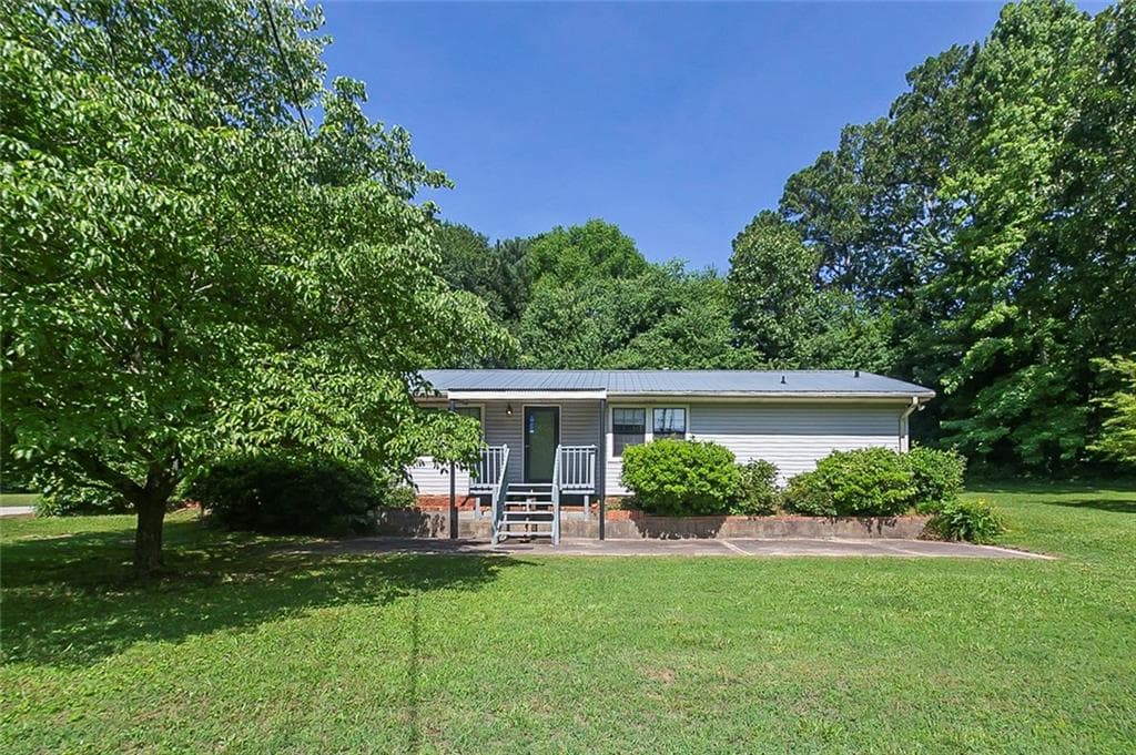 6901 Wisteria Lane, Lithia Springs, GA 30122 — most recent listing photo