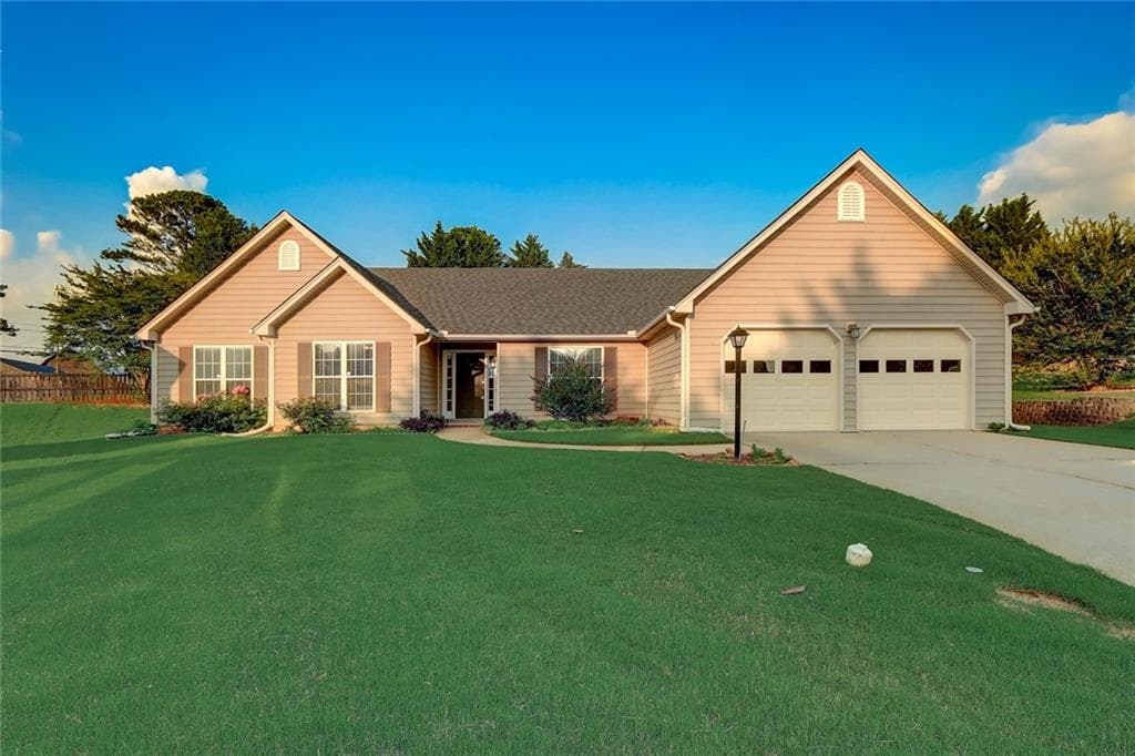 565 Dunagan Drive, Lawrenceville, GA 30045 — most recent listing photo
