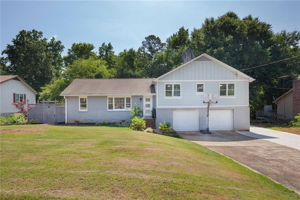 4542 Cedar Knoll Drive, Marietta, GA 30066 — most recent listing photo