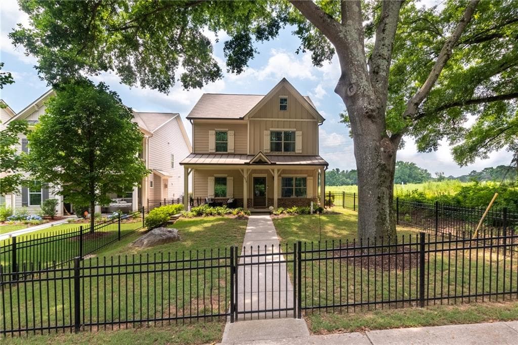 4 bedroom, 3 bathroom, 1,853 sq ft single family residence sold at 1972 Perry Boulevard, Atlanta, GA 30318