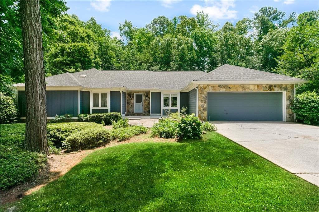 10525 Turner Road, Roswell, GA 30076 — most recent listing photo