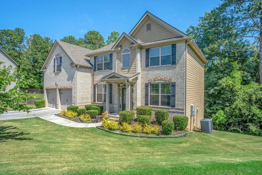 349 Oatgrass Drive, Grayson, GA 30017 — most recent listing photo