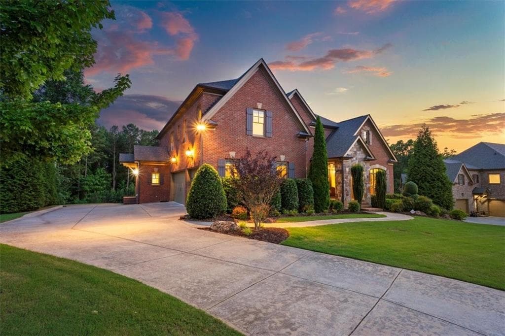 5 bedroom, 5 bathroom, 5,141 sq ft single family residence sold at 16710 Quayside Drive, Milton, GA 30004