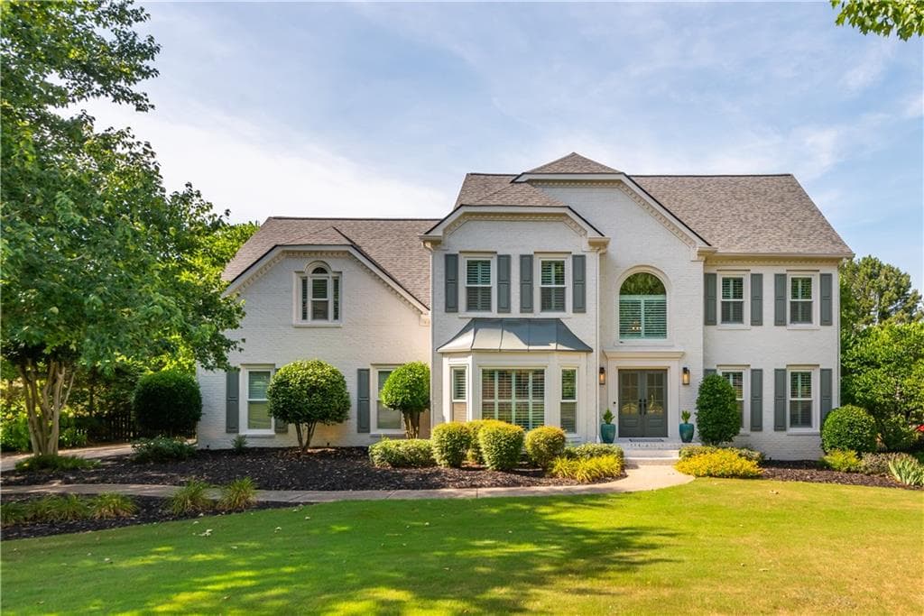 6 bedroom, 5 bathroom, 5,074 sq ft single family residence sold at 2060 Devereux Chase, Roswell, GA 30075