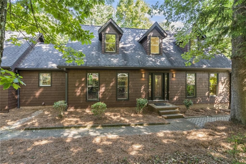 4 bedroom, 3 bathroom, 2,256 sq ft single family residence sold at 3756 RIDGE Road, Smyrna, GA 30080