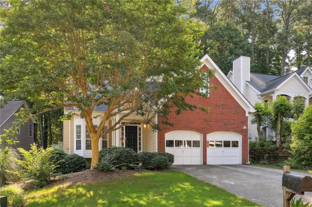 3 bedroom, 3 bathroom, 2,000 sq ft single family residence sold at 165 Riversong Drive, Alpharetta, GA 30022
