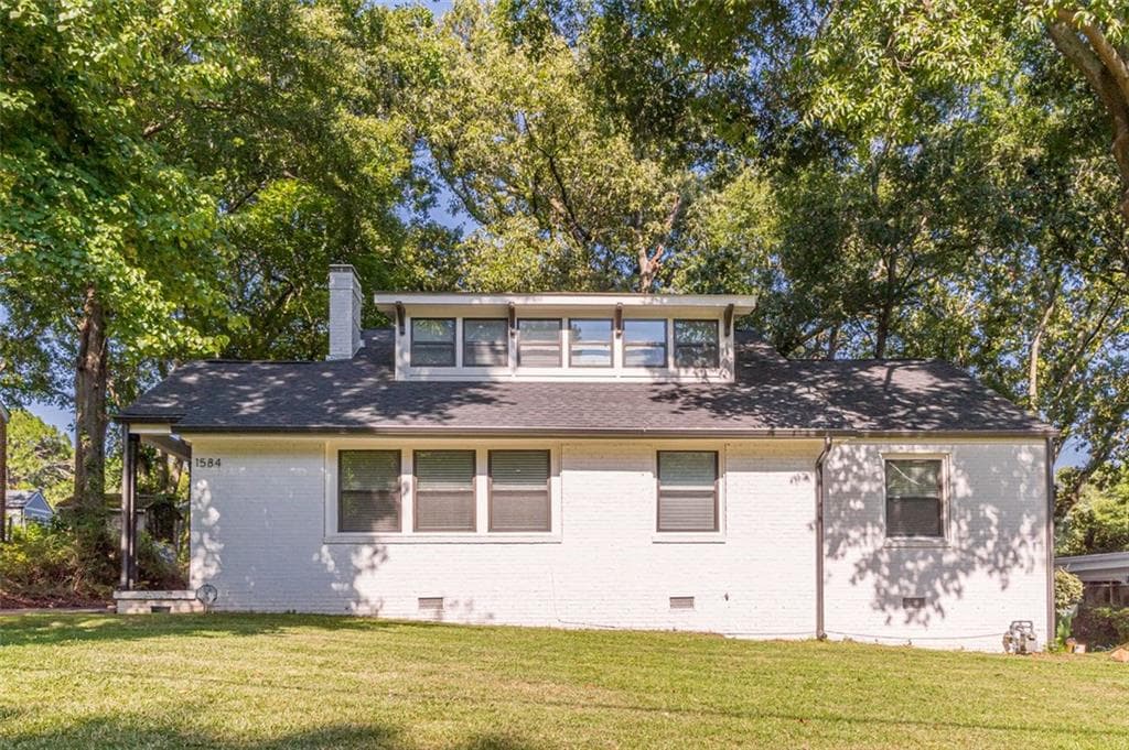 3 bedroom, 3 bathroom, 2,240 sq ft single family residence sold at 1584 BEATIE Avenue, Atlanta, GA 30310