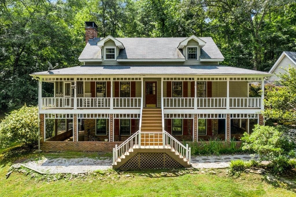 3924 S Rockbridge Road, Stone Mountain, GA 30087 — most recent listing photo