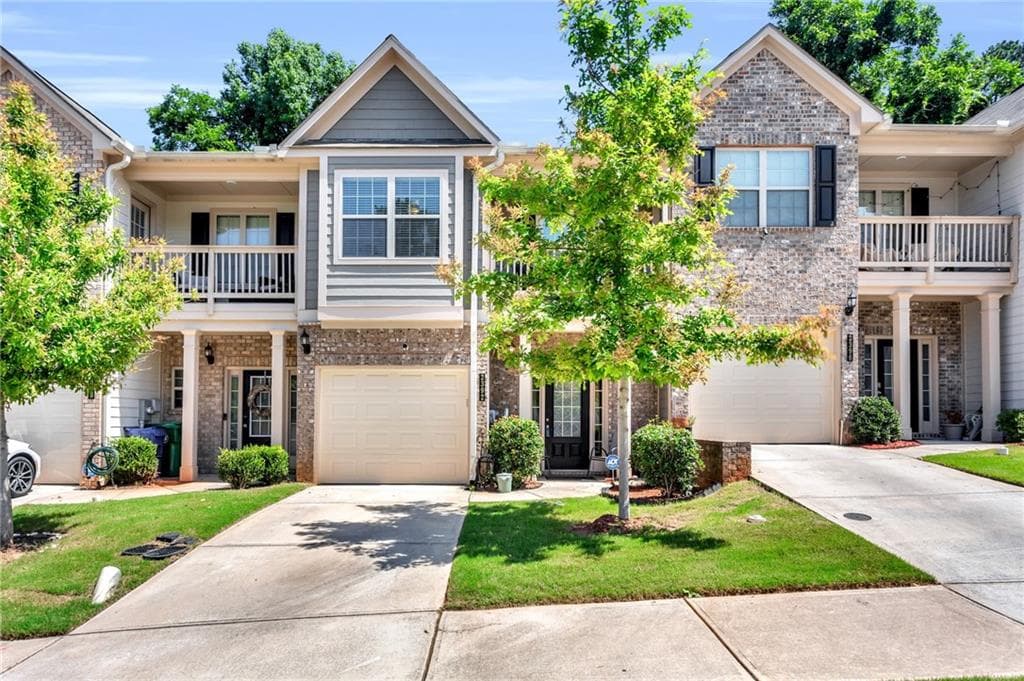 3 bedroom, 3 bathroom, 1,524 sq ft townhouse sold at 2392 Castle Keep Way #24, Atlanta, GA 30316